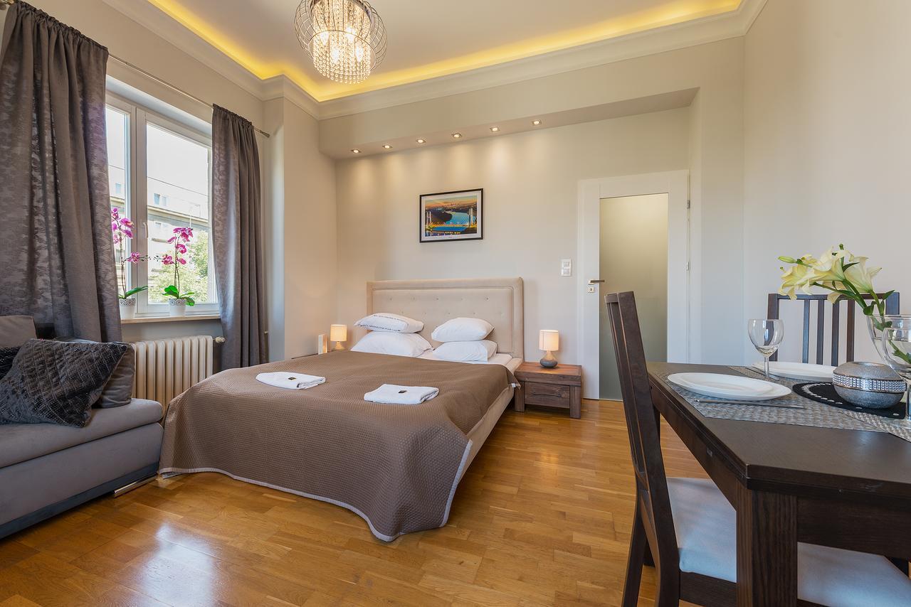 Andersa Apartments Warsaw Ngoại thất bức ảnh